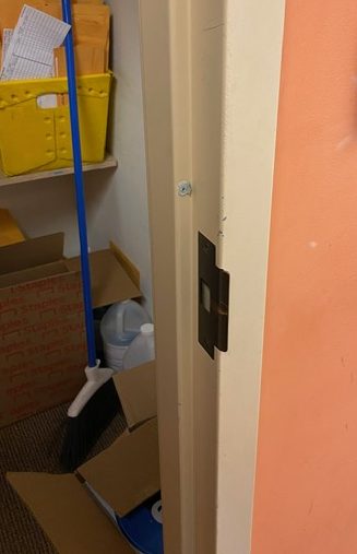 Electric Strike Cut-in